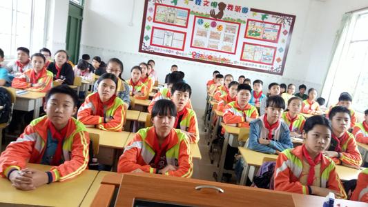 缺少小学生