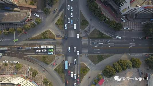 下一个十字路口