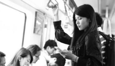 遇到这个顽皮的孩子碎片