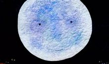 充满血丝的月亮