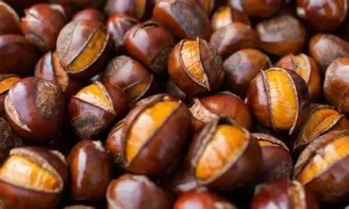 美味的糖煎栗子