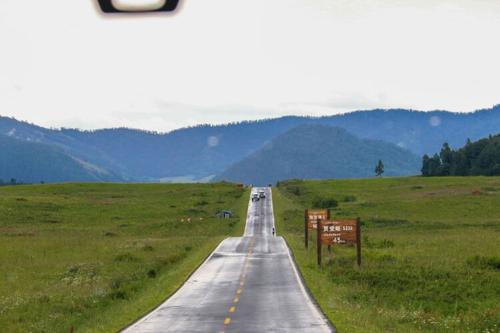 一路都是美丽的