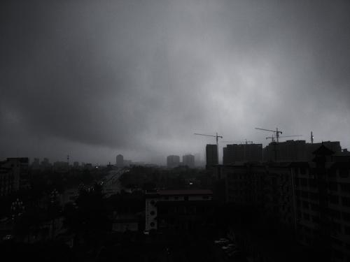 雷暴，夏天