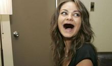 面对那抹笑我流泪了