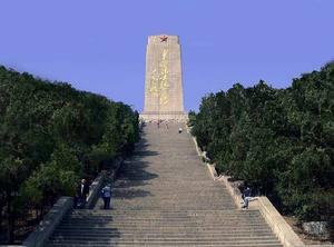 美丽的烈士陵园