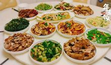 一顿丰盛的年夜饭