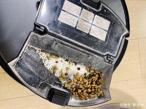 首先浇注垃圾