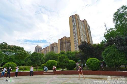 美丽的襄阳广场