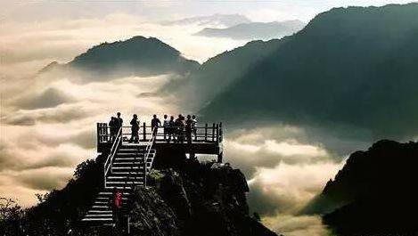 华山雾