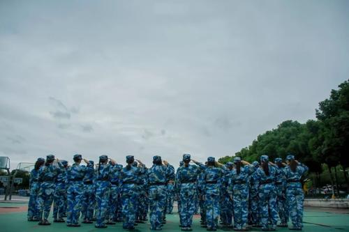 那时我们的军事训练