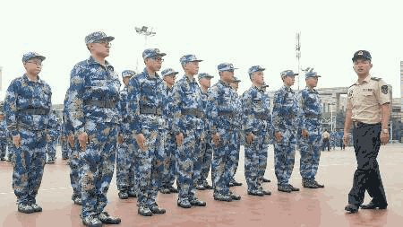 军事训练