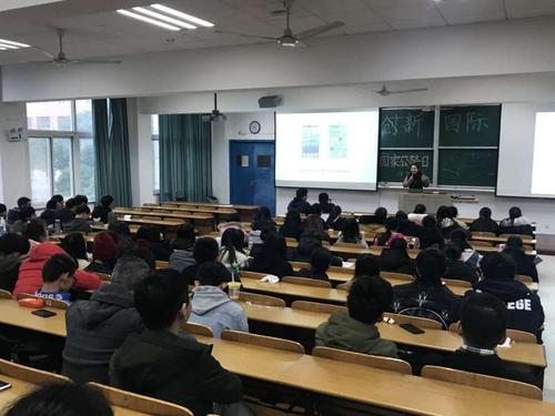 学校课堂
