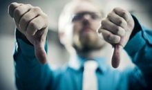 沐浴在虚伪的世界里