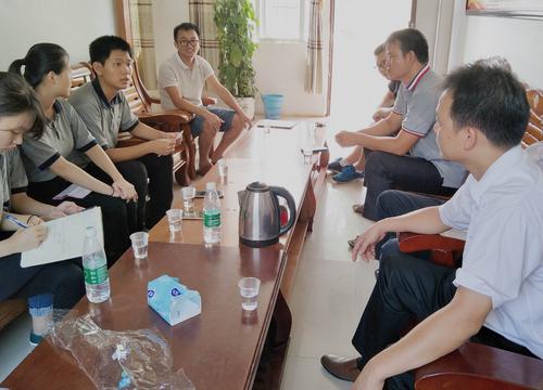 倾听也是一所学校