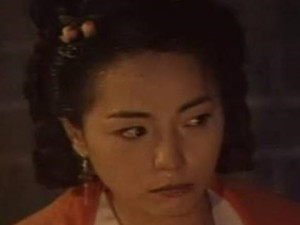 她就像一朵花