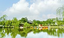 游美丽的泰山公园