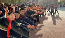 用微笑点缀人生