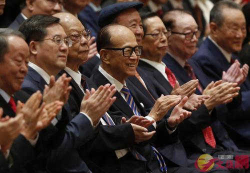 为多行鼓掌