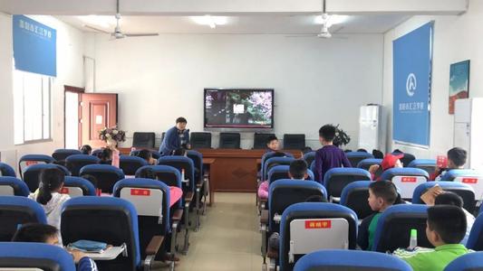 一个有趣的科学实验课程