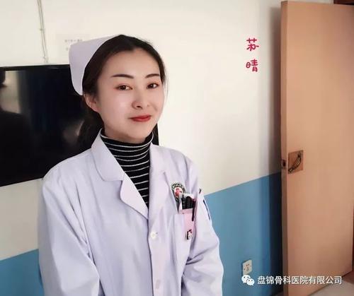 我们会笑容克服痛苦