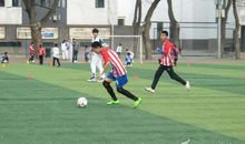 绿茵场上的角逐