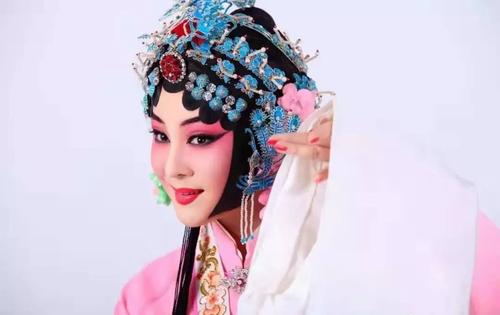 喜爱黄黄戏