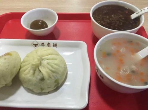 学校早餐