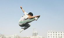 坚持理想铸造成功