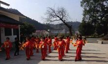 热闹祥和的春节