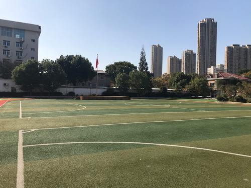 记忆中的操场