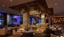 奇特的温泉餐厅