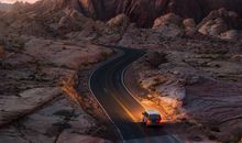 仰前人而知后奋