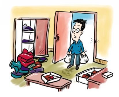这个家庭在家里被盗了