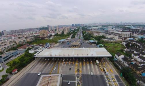 周围政府发生了变化