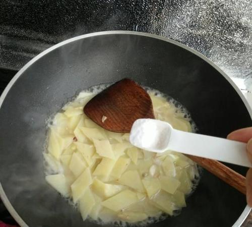 薯片的战争感情