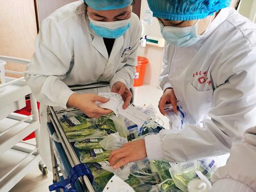 匹配疫情的医务人员