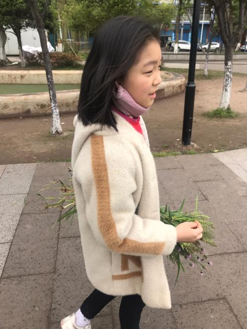 堂兄带给我幸福。