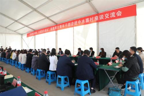 寻找疫情的光