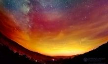 那片依旧闪烁的星空