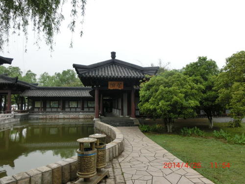美丽的ganlu亭子