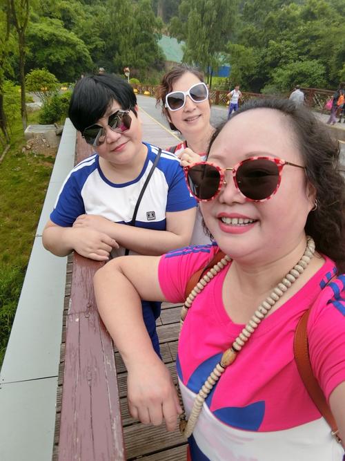 我有你，我很开心。