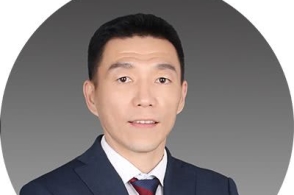 盯着目标