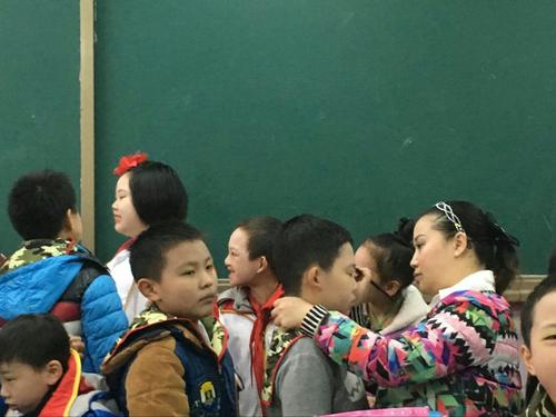 父亲，有你更令人兴奋的