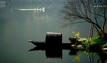 春天的发现之彩云湖