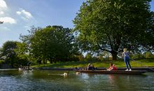 在校园里的幸福生活