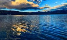 听音乐，过往时光弥漫