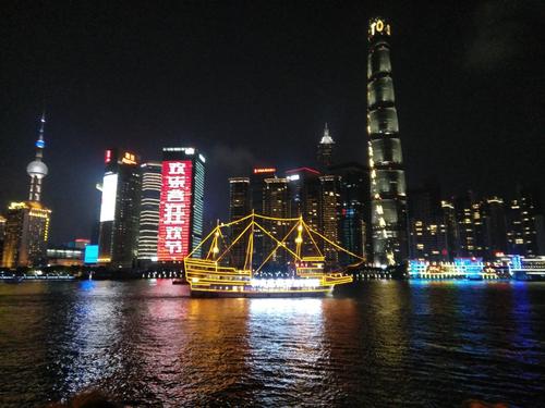 夜间巡回赛上海黄浦江