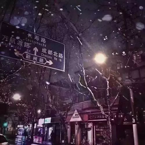 晚礼品