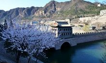 登上第一雄关——居庸关长城