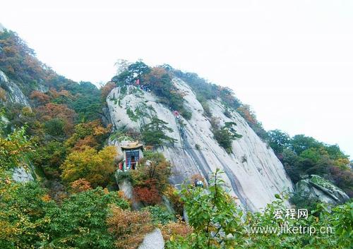 风景如画的凤凰山